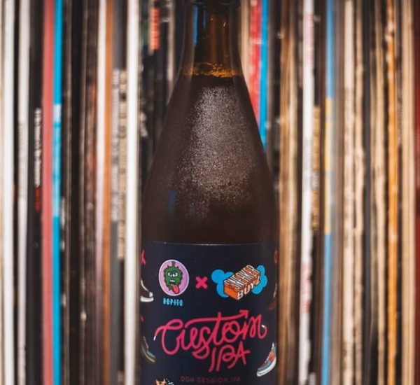 photo-1534534110269-583d430e0038